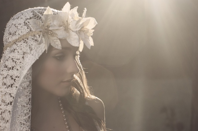A Bohemian Bridal Shoot With A Beautiful DIY Veil Headpiece