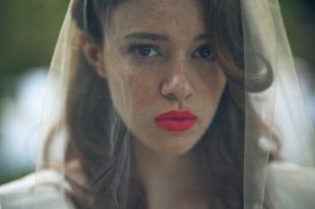 Bride Red Lips