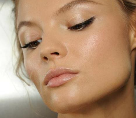 skin care advice by top make up artist Helen Kalli