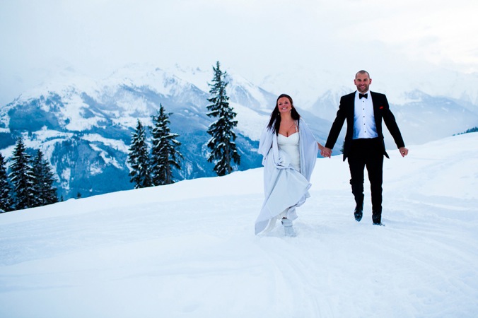 bride and groom in the snow, Austria, winter wedding
