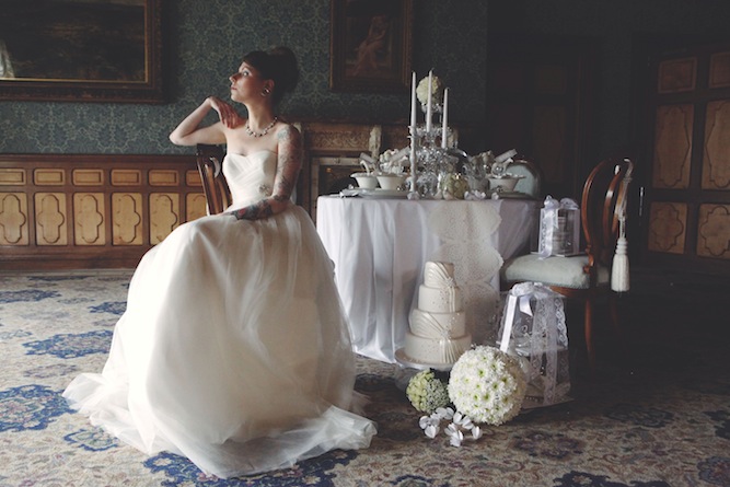white wedding inspiration shoot by four photographers (17)