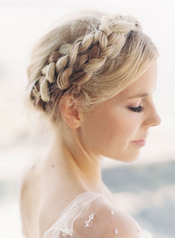 Best wedding hair blogs