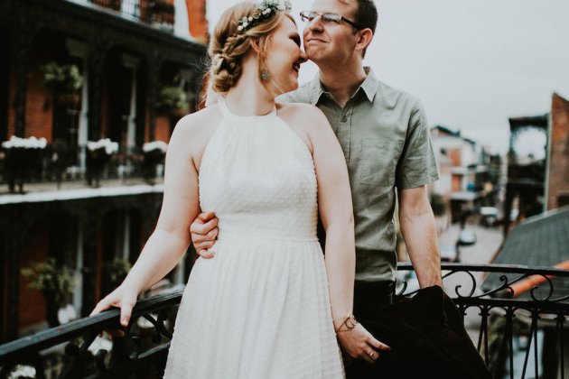 Cool New Orleans Elopement | Anna Elizabeth Photo | Bridal Musings Wedding Blog 31
