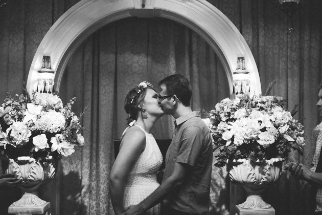 Cool New Orleans Elopement | Anna Elizabeth Photo | Bridal Musings Wedding Blog 43