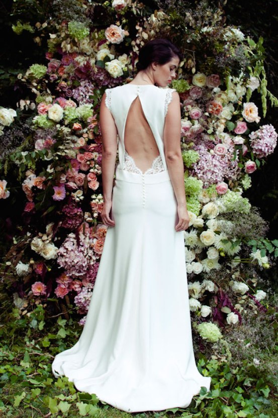 10 Go-To Designers for Backless Wedding Dresses
