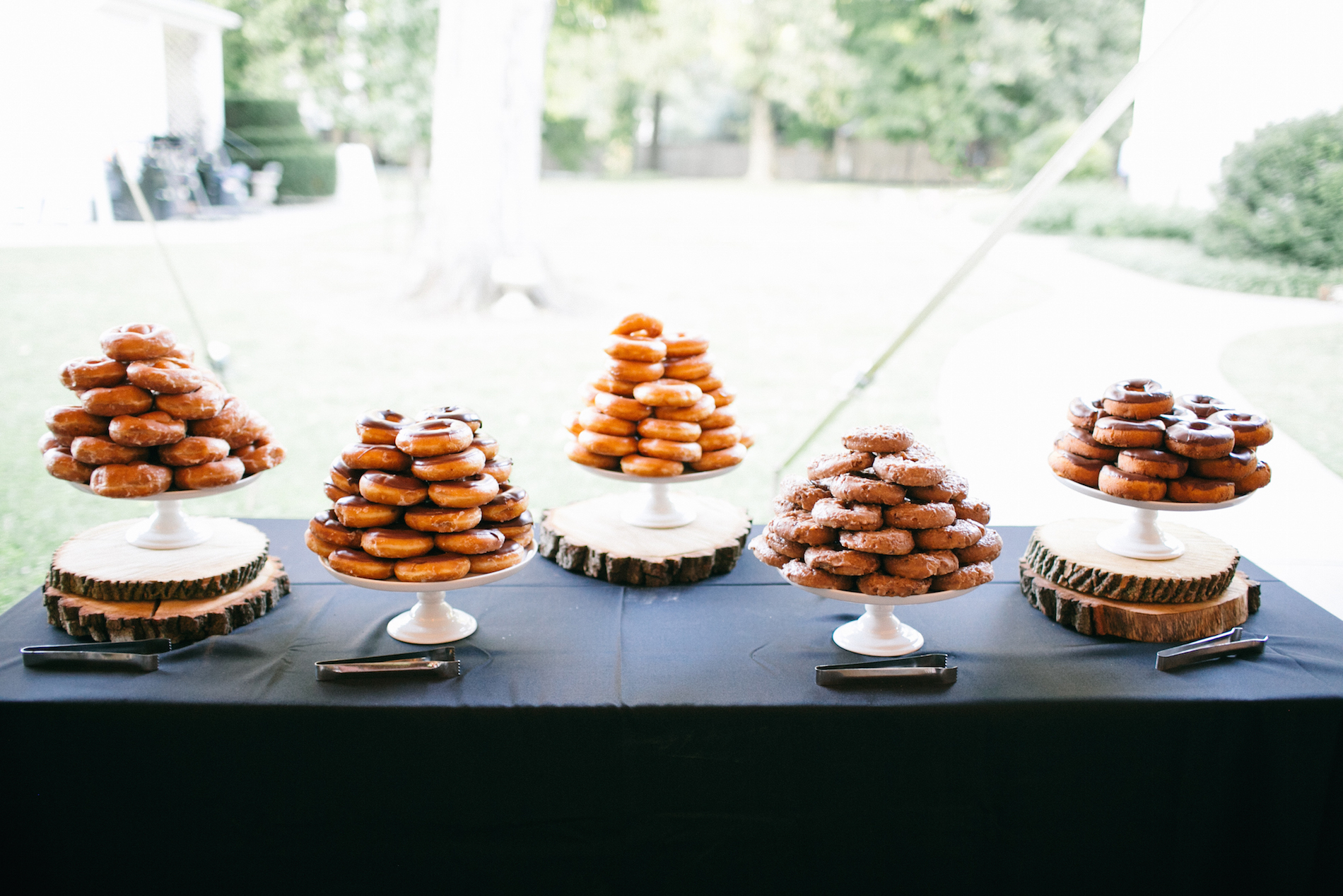 chic-marquee-wedding-lang-thomas-photography-38