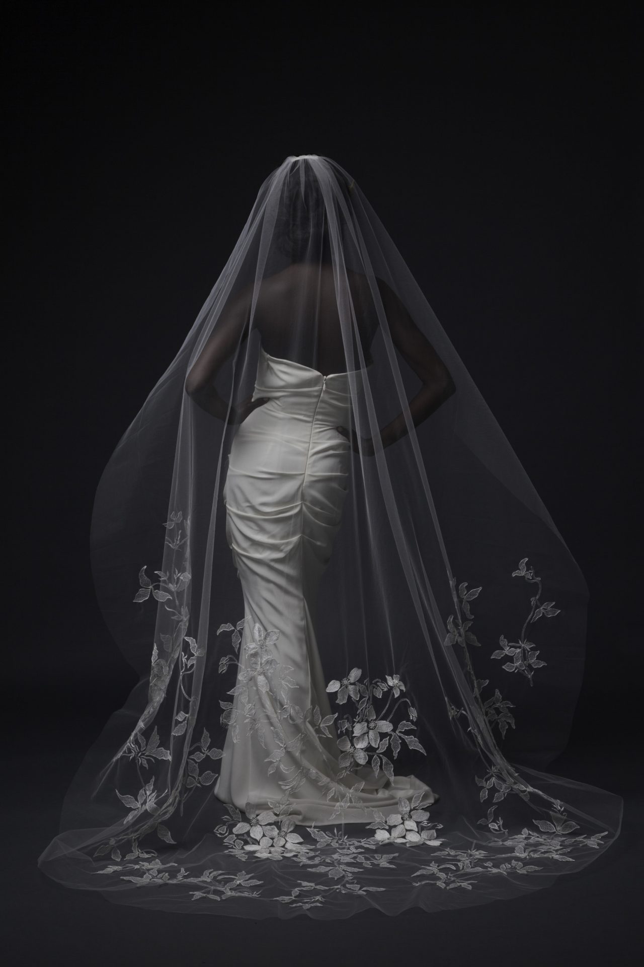 olivia-the-wolf-veil-collection-23