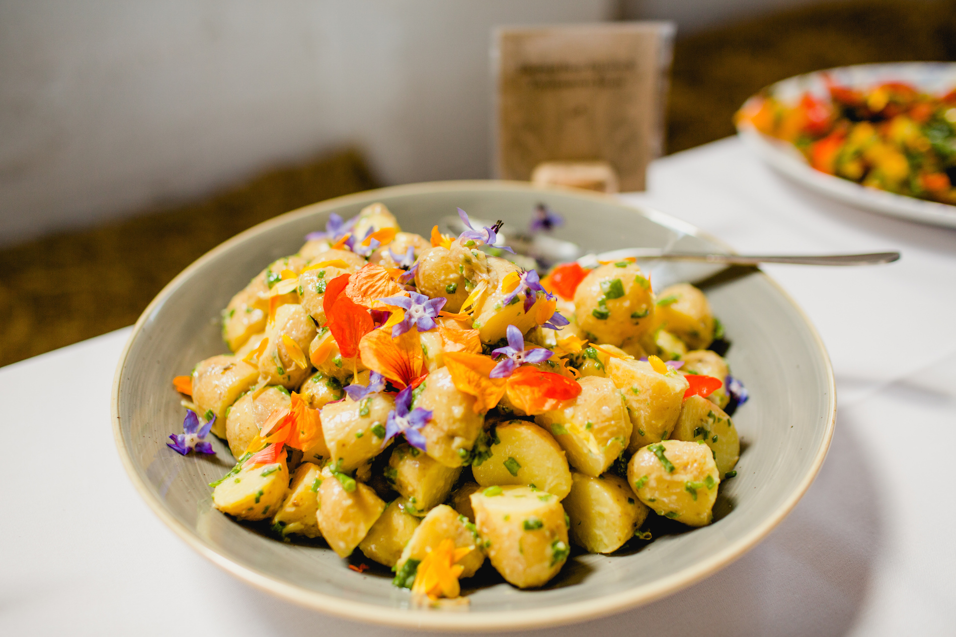 Barn Wedding in Ireland by Navyblur Photography 56