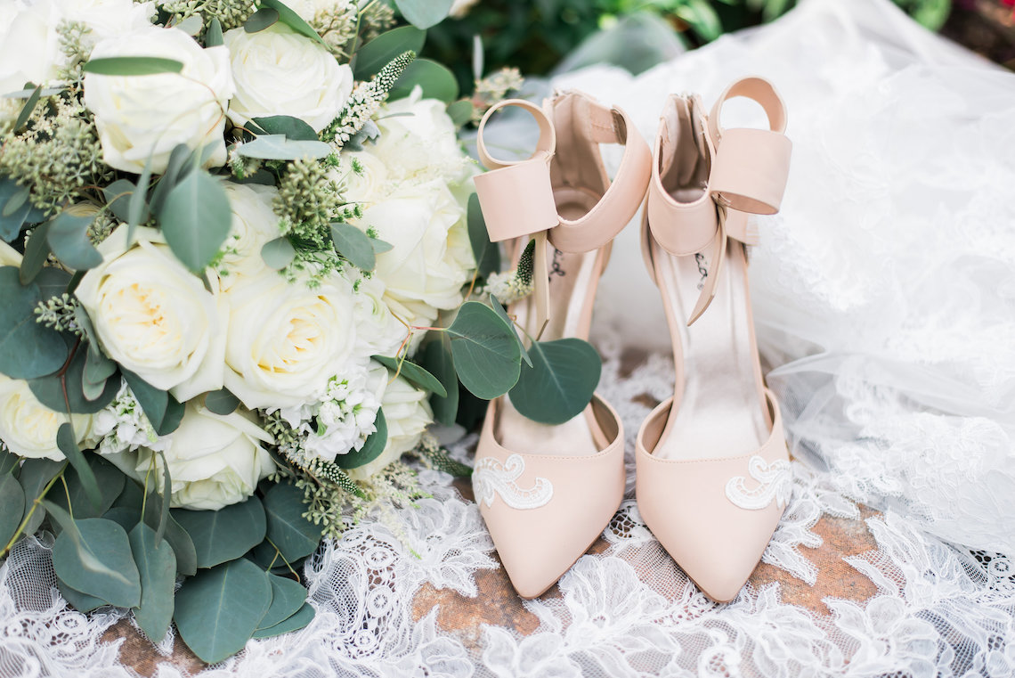 Romantic Floral Wedding by Hay Alexandra and Geomyra Lewis Wedding and Events 20