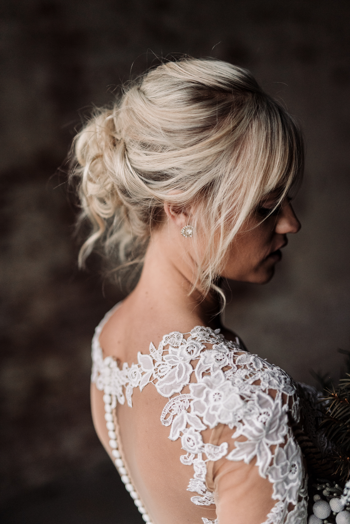 Moody Winter Wedding Inspiration by Kelcy Leigh Photography 40
