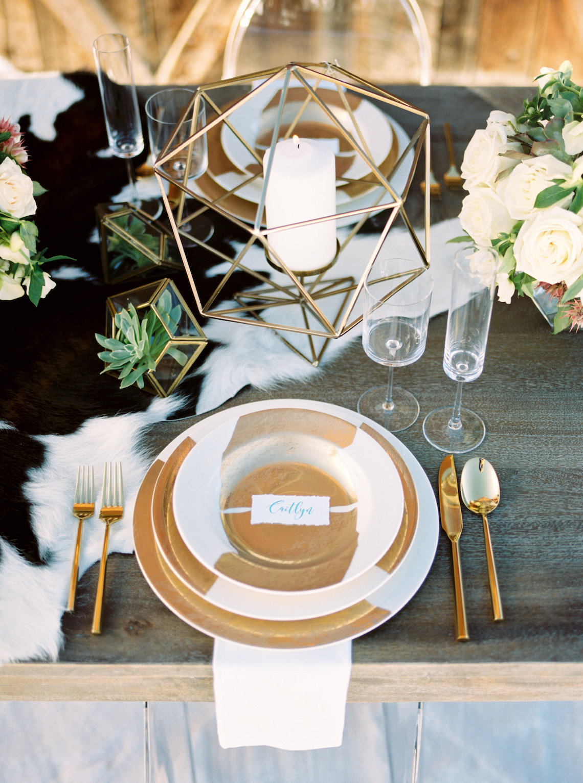 Contemporary Winter Wedding Inspiration by Rachel Havel and Bluebird Productions 5