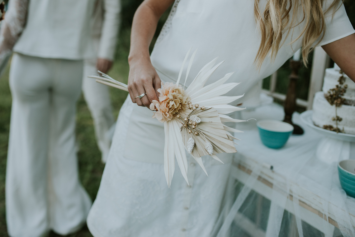 Free-Spirited & Panoramic Boho Wedding Inspiration | Sara Cuadrado and El Ramo Volador 30