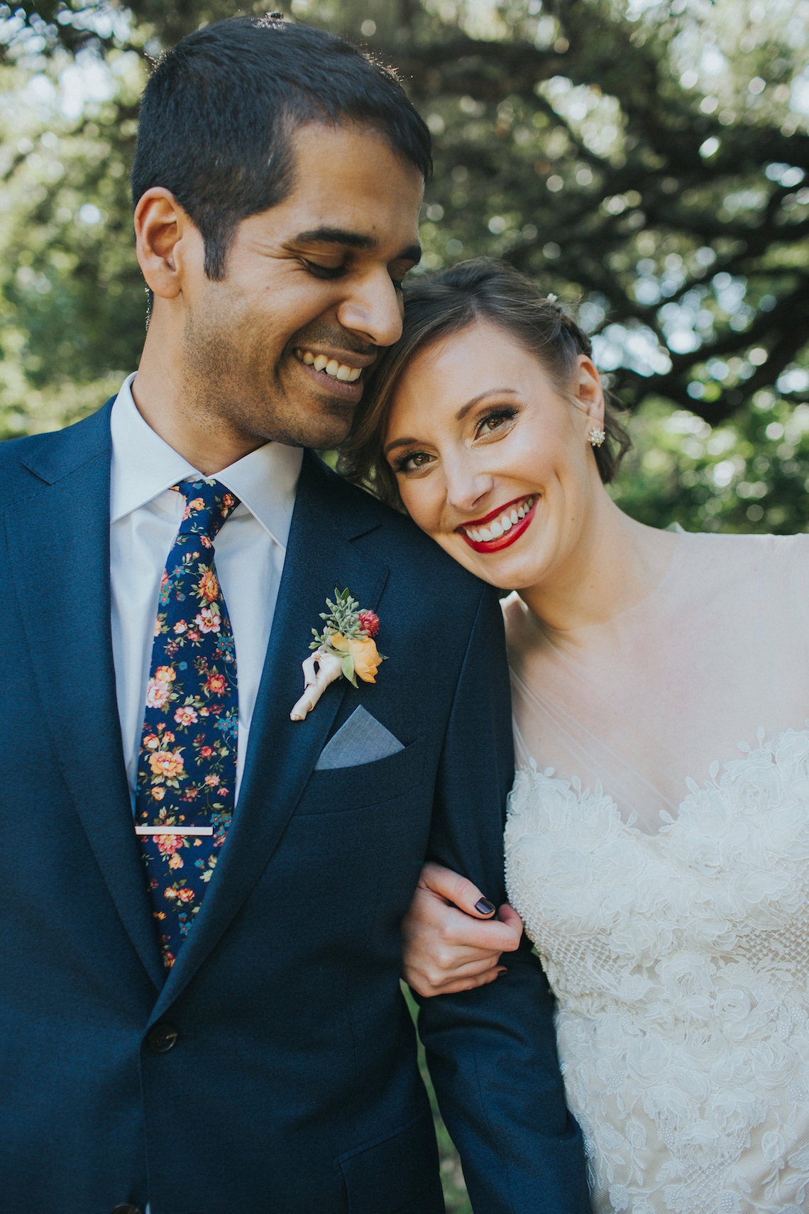 Colorful & Eclectic Americana Wedding in Texas | Amber Vickery Photography 38