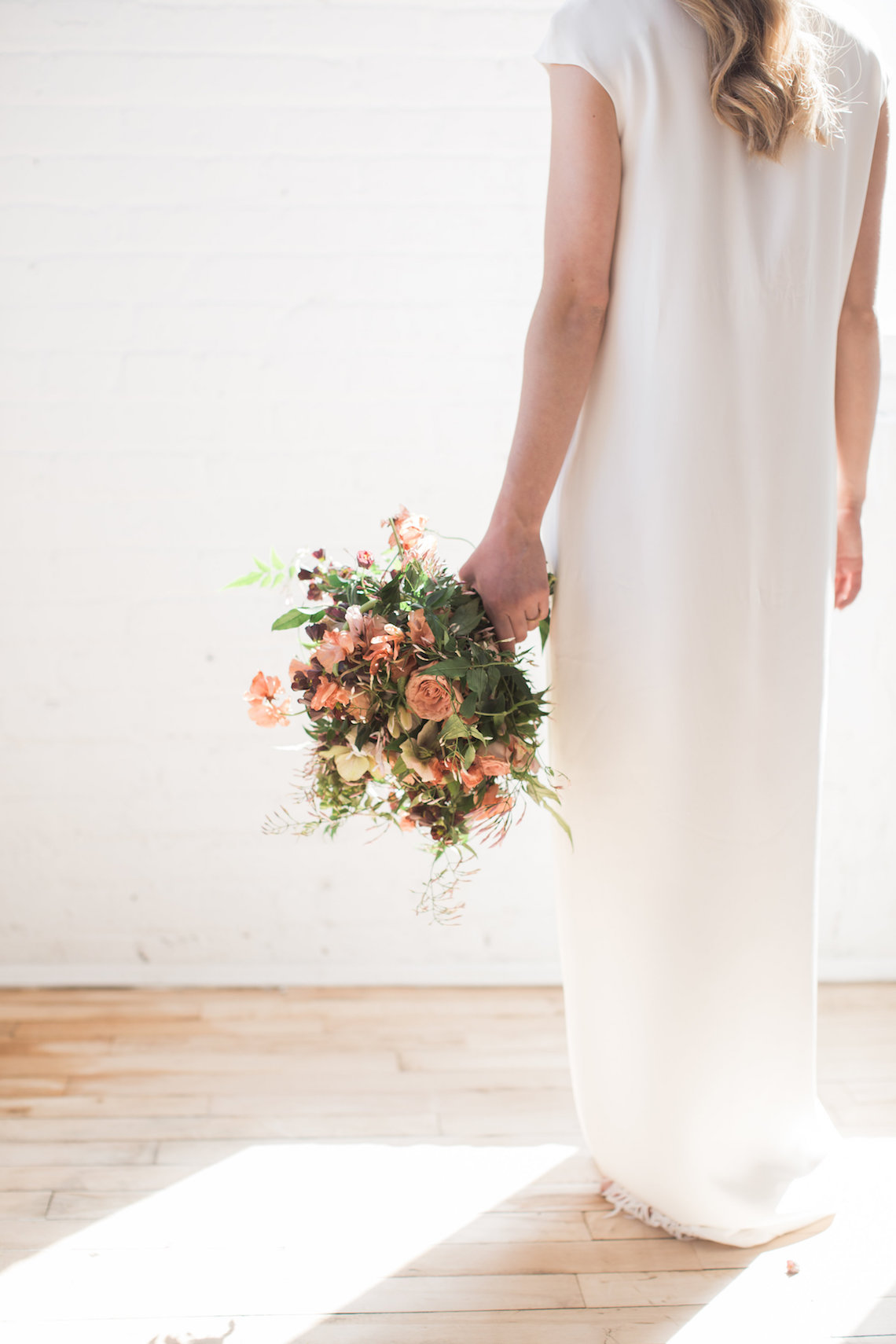 Light & Modern Wedding Inspiration With Cool Modest Gowns | Sons and Daughters Photography 29