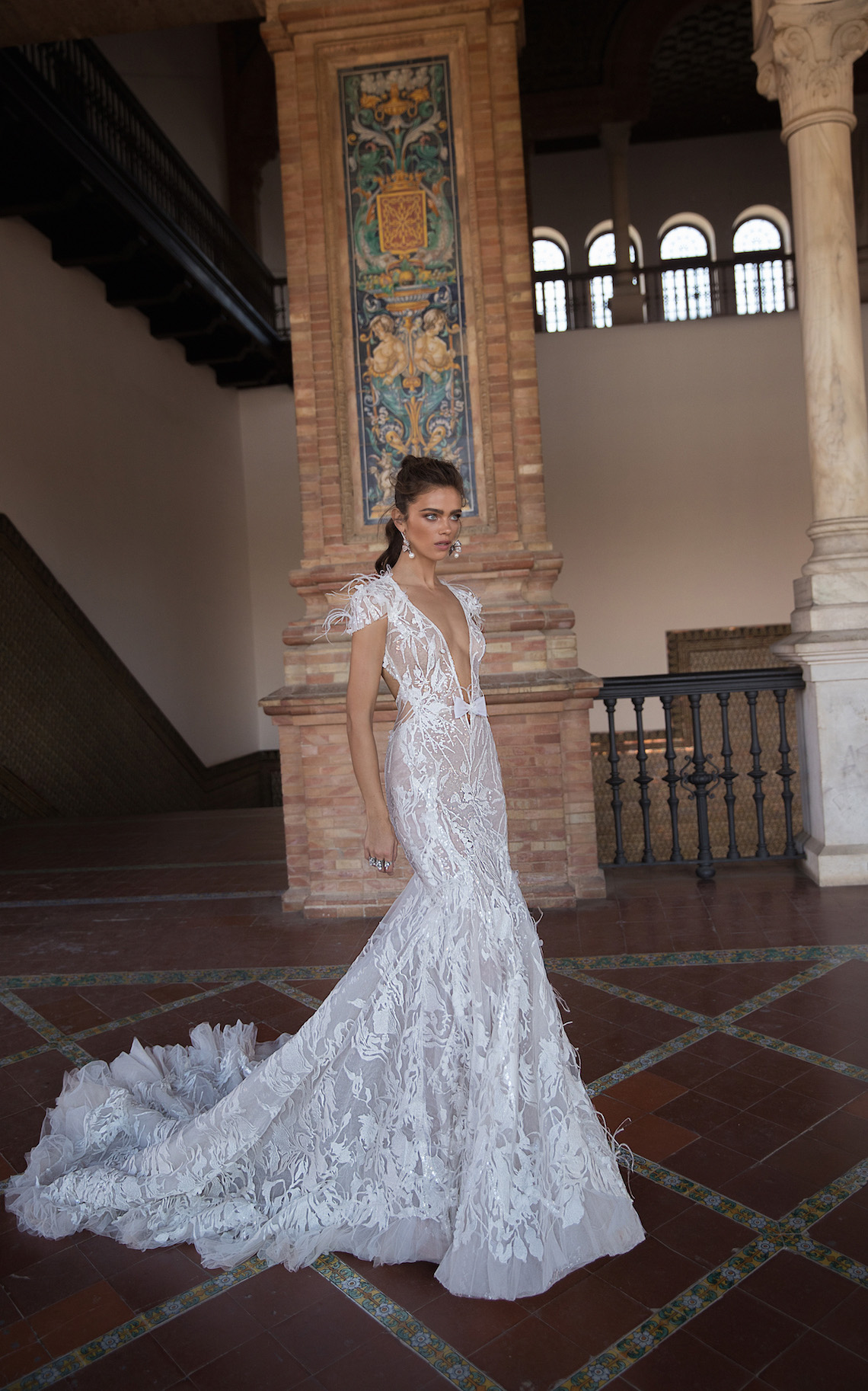 World Exclusive: The Sparkling Berta Fall 2018 Seville Collection 41