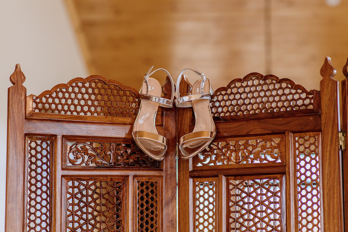 Adventurous Rainy Wedding In Iceland (With Waterfalls!) | Your Adventure Wedding 18