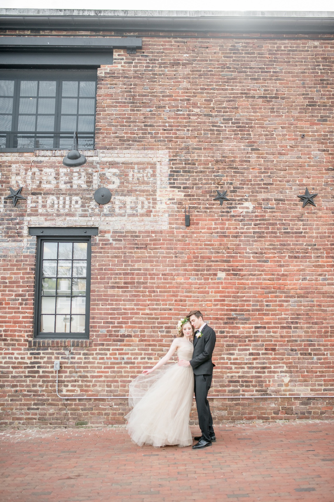 Gorgeous Buttercream & Ivory Wedding Inspiration | Anna + Mateo 31