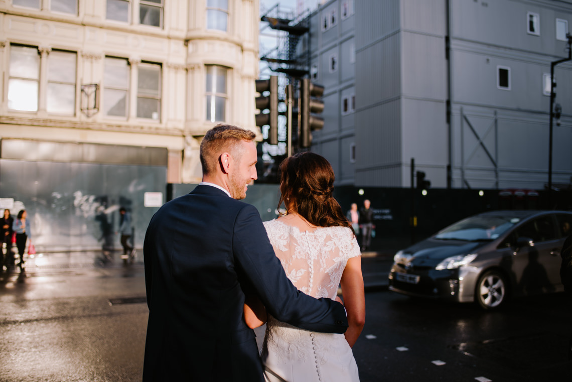 Cool, Modern London Wedding | Oliver McGivern Photography 17