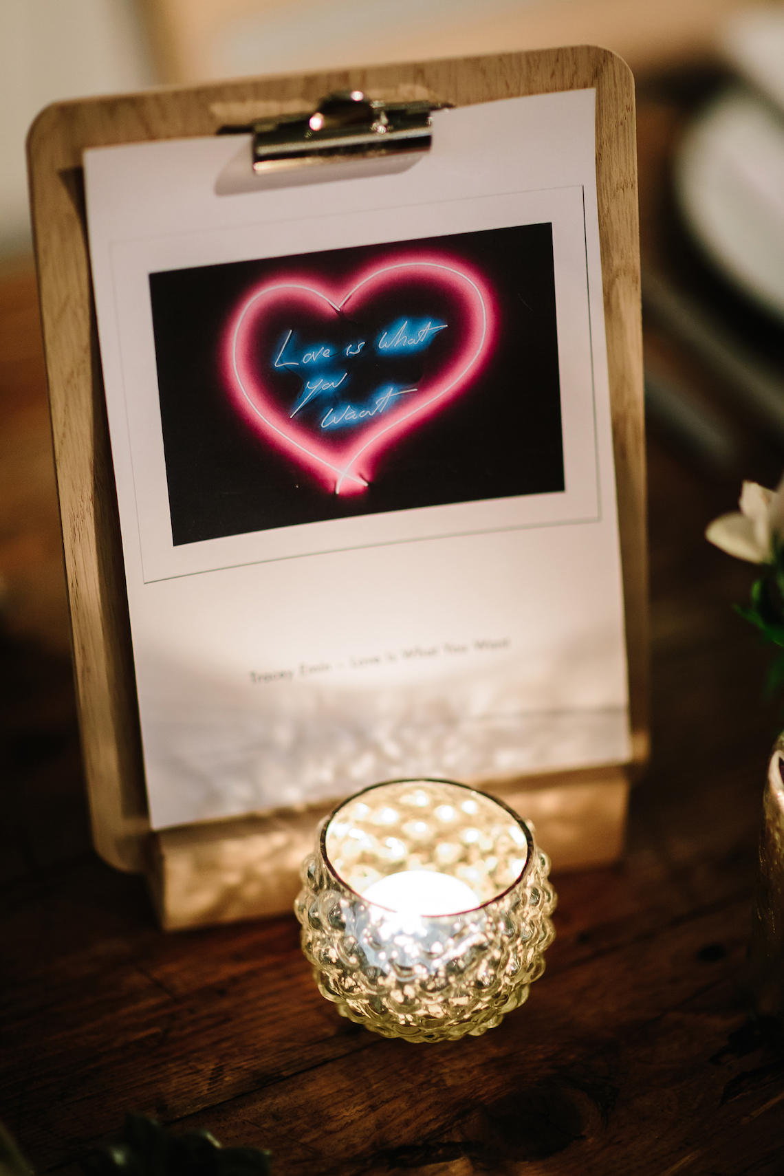 Underground Gallery Wedding In London With Cool, Flashy Signage | Studio 1208 Photography 34