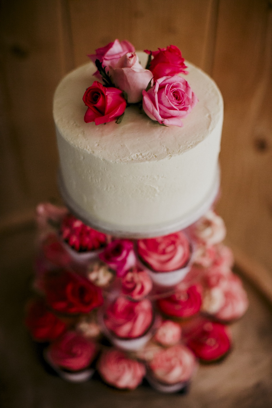 Intimate & Luxurious Cliffside Santorini Wedding | Stella and Moscha | Nikos Gogas 33