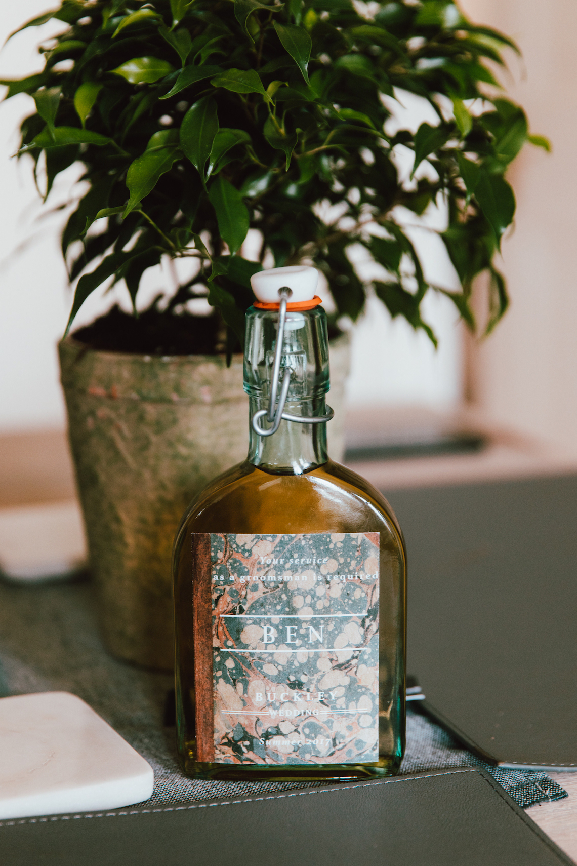 Totally Chic English Wedding With A Sweet Boat Ride | Oak & Blossom 7