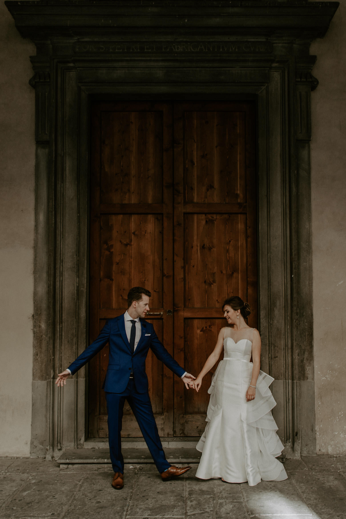 Wildy Romantic & Outrageously Fun Florence Elopement | Kelly Redinger Photography 47