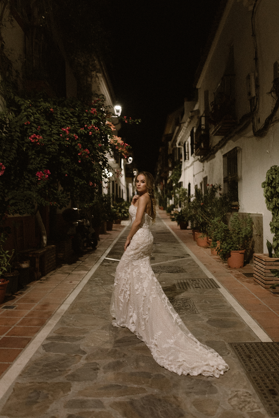 Bougainvillea Wedding Inspiration With Modern Silk Gowns | IDO Events | Kevin Klein 31