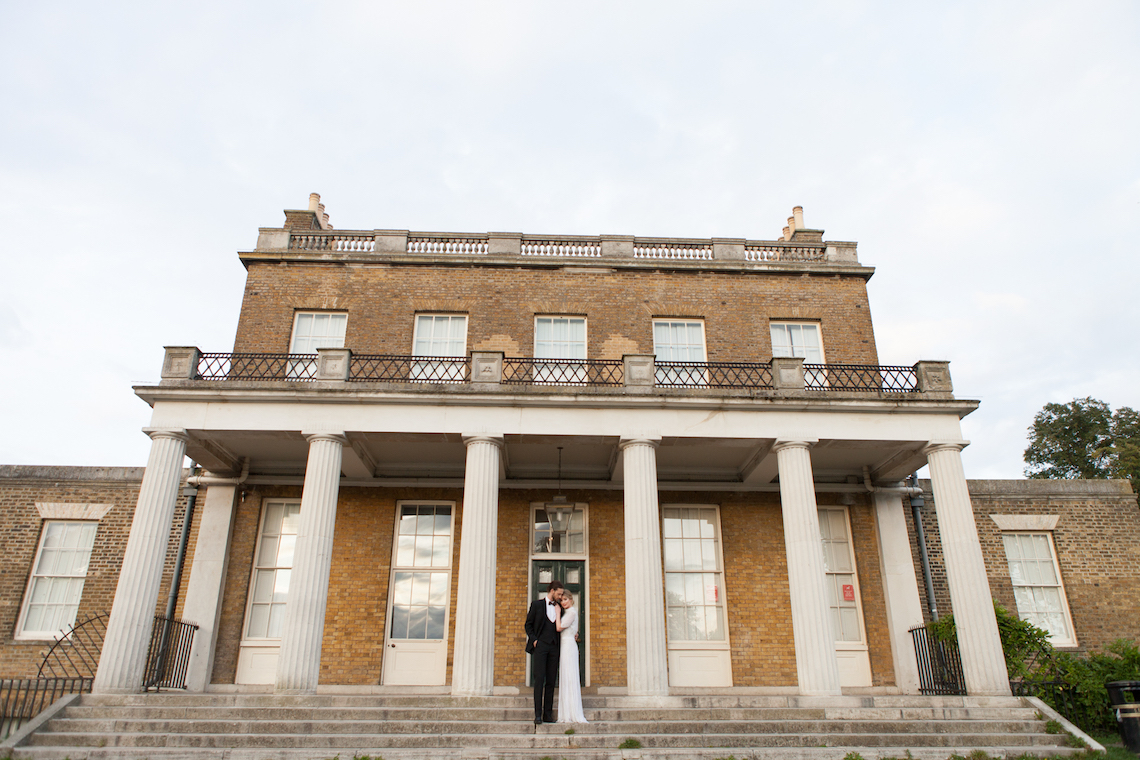 Swanky London Wedding Inspiration Filled With Pretty Dessert Ideas | Amanda Karen Photography 13