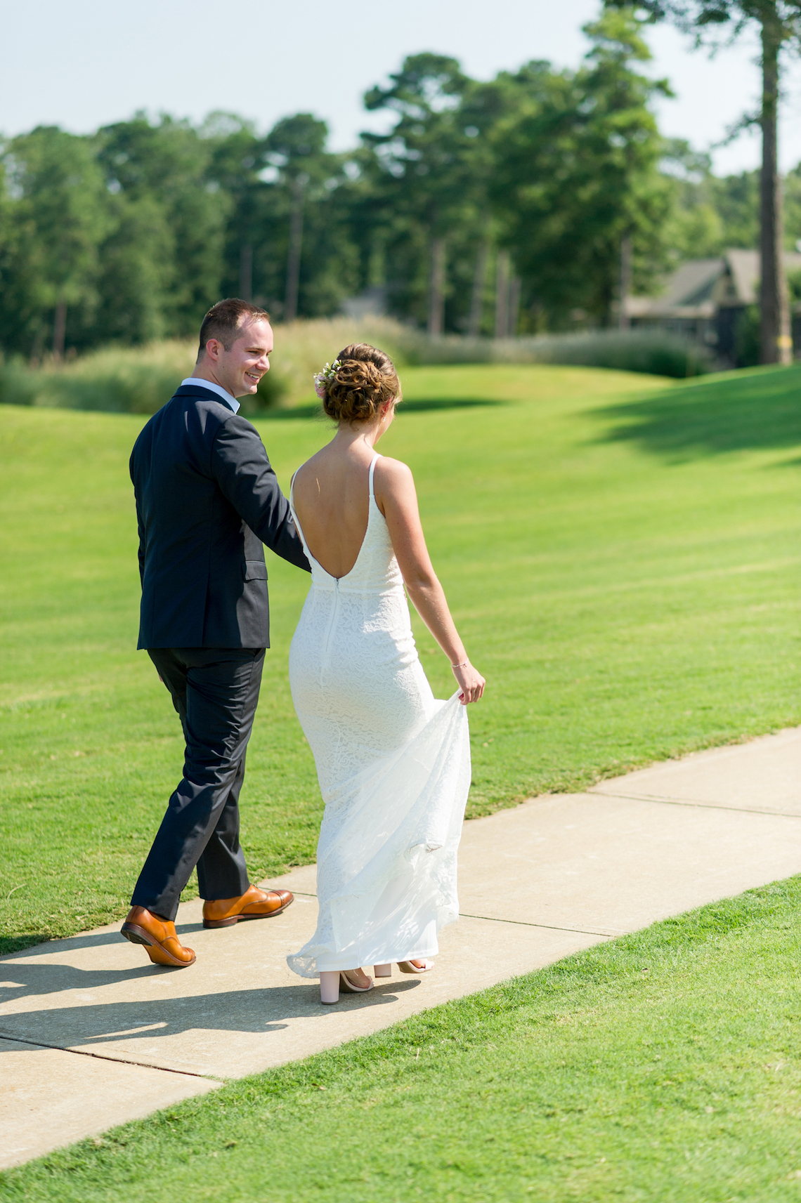 Sweet & Intimate Southern Brunch Wedding | Laura Barnes Wedding 16