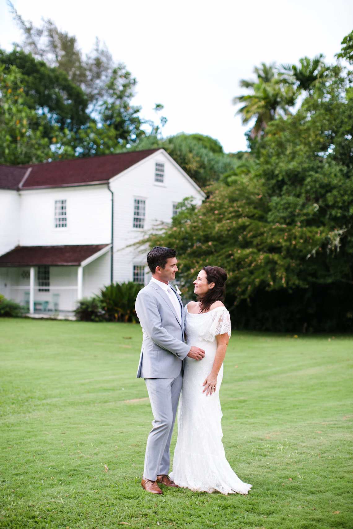Tropical Hawaii Plantation Wedding | Naomi Wong Photography 33