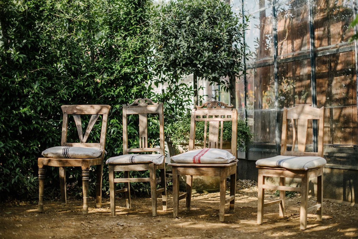 A Floral Explosion At An English Garden Wedding | Dominique Bader 4