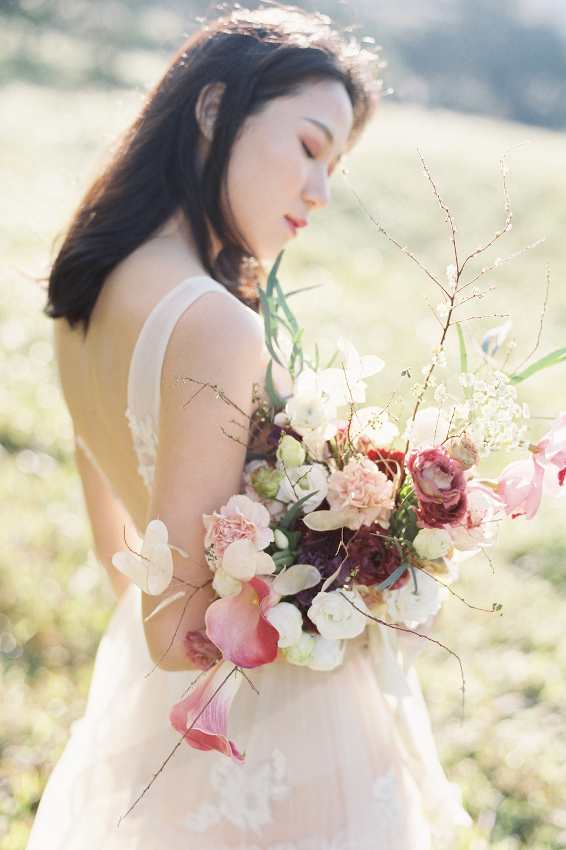 Whimsical Meadow Wedding Inspiration With Dried Florals | Olea & Fig Studio | The Stage Photography 27