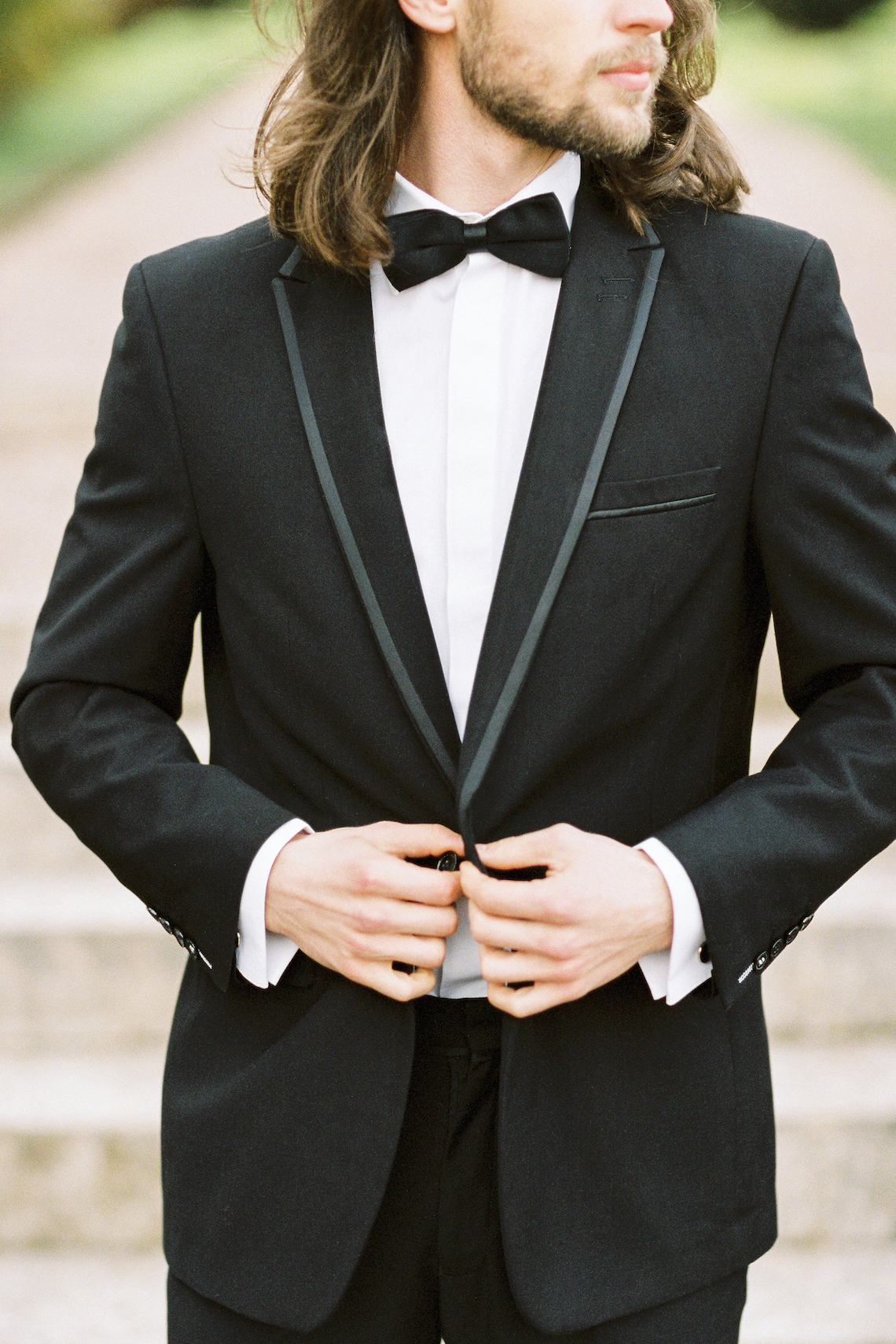 Luxurious Coco Chanel Inspired Wedding Ideas | Bowtie & Belle Photography 29