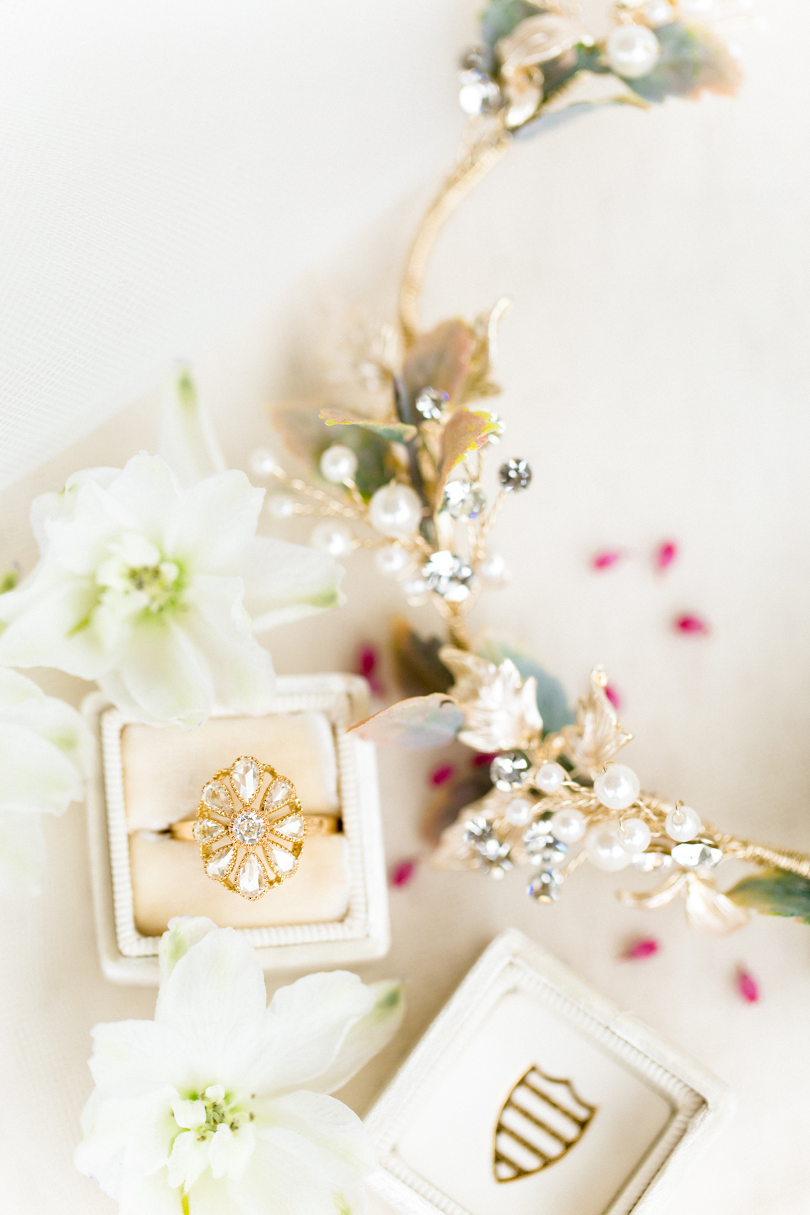 Summer Berry Wedding Ideas From The Hill Country | Jessica Chole 69