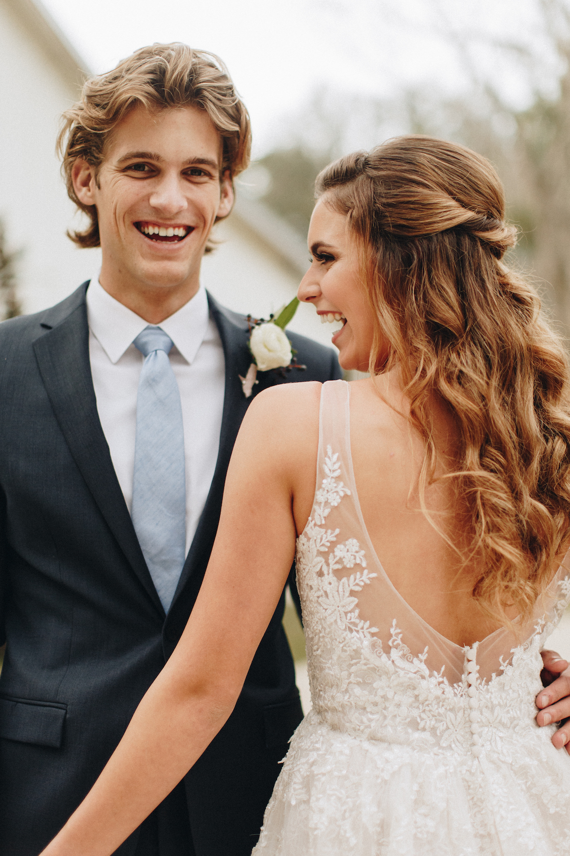 Vintage Fall Farmhouse Wedding Inspiration | Patina & Petals | Sydney Marie Photography 17