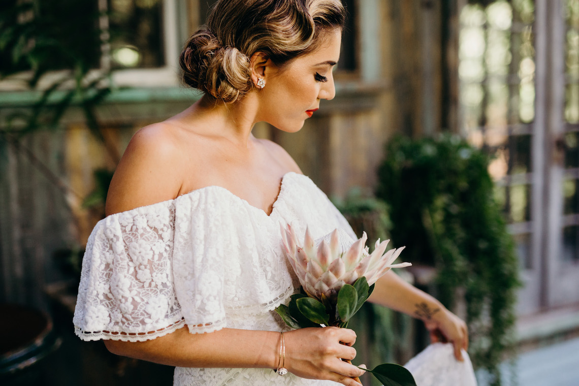 Glamorous and Tropical Hawaiian Wedding Inspiration – Melissa Ergo Photography 4