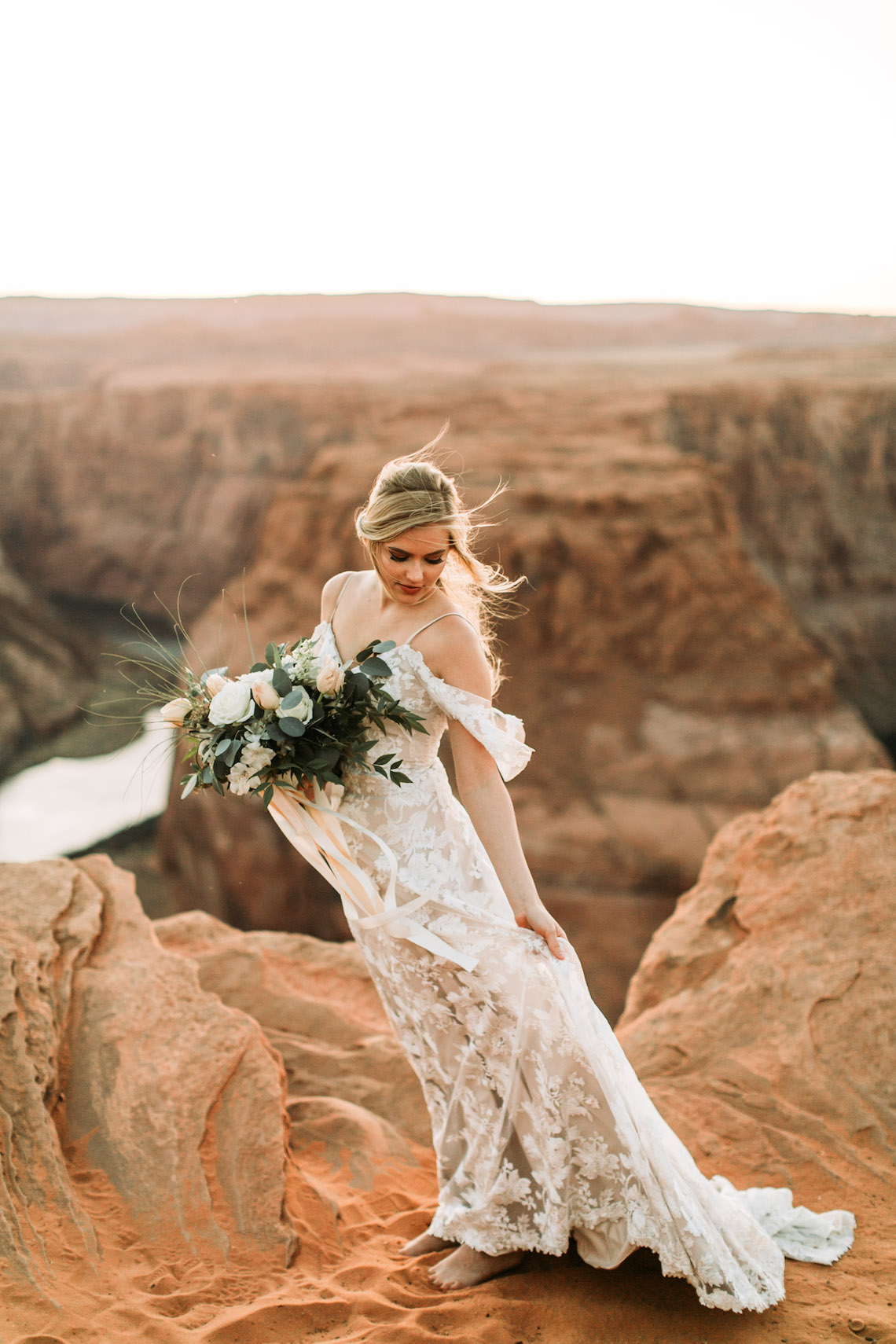 Wild and Bohemian Horseshoe Bend Wedidng Inspiration – Carmela Joy Photography – Luv Bridal 31