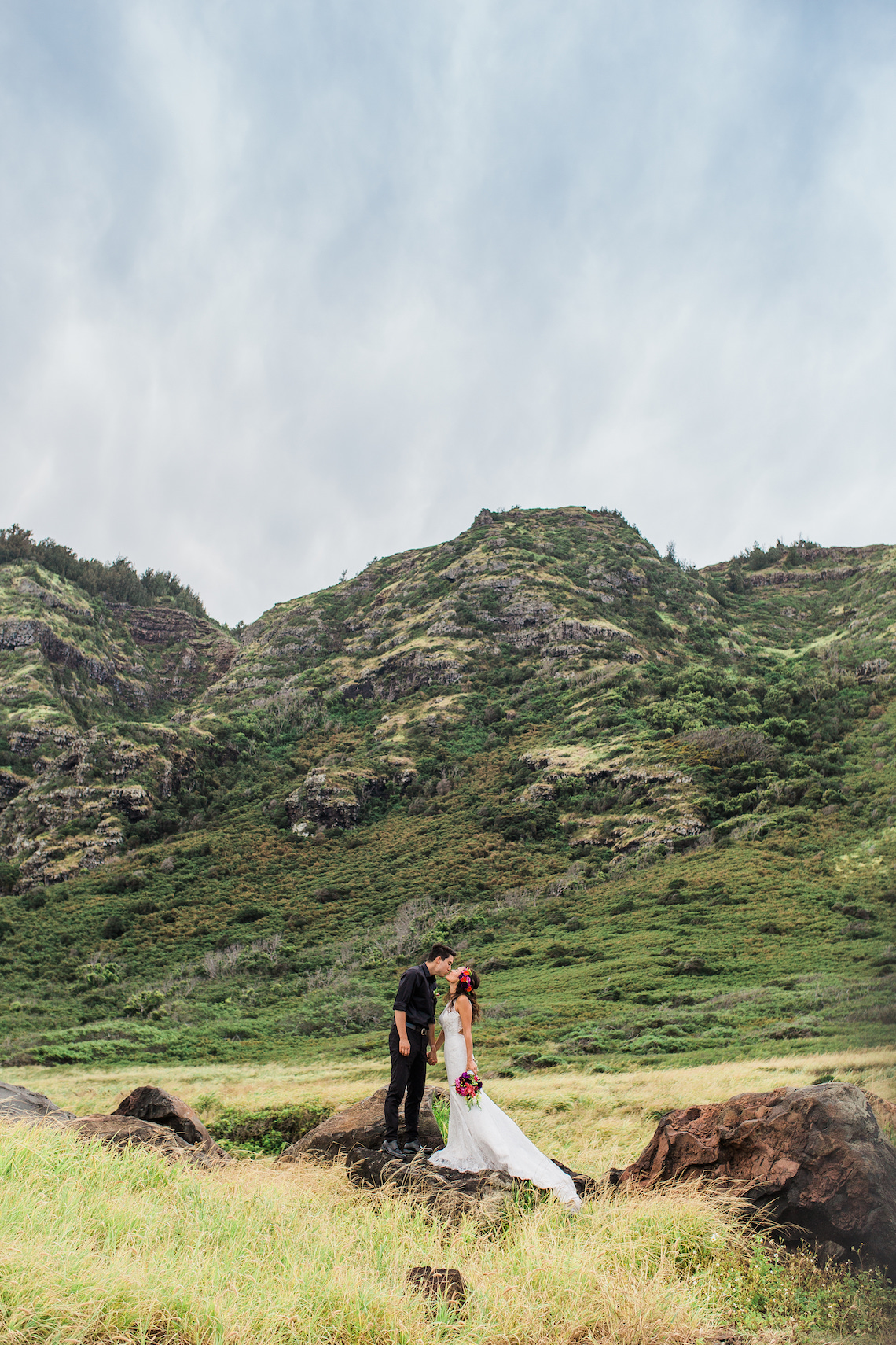 Colorful Hawaiian Boho Wedding Inspiration – Chelsea Stratso Photography 50