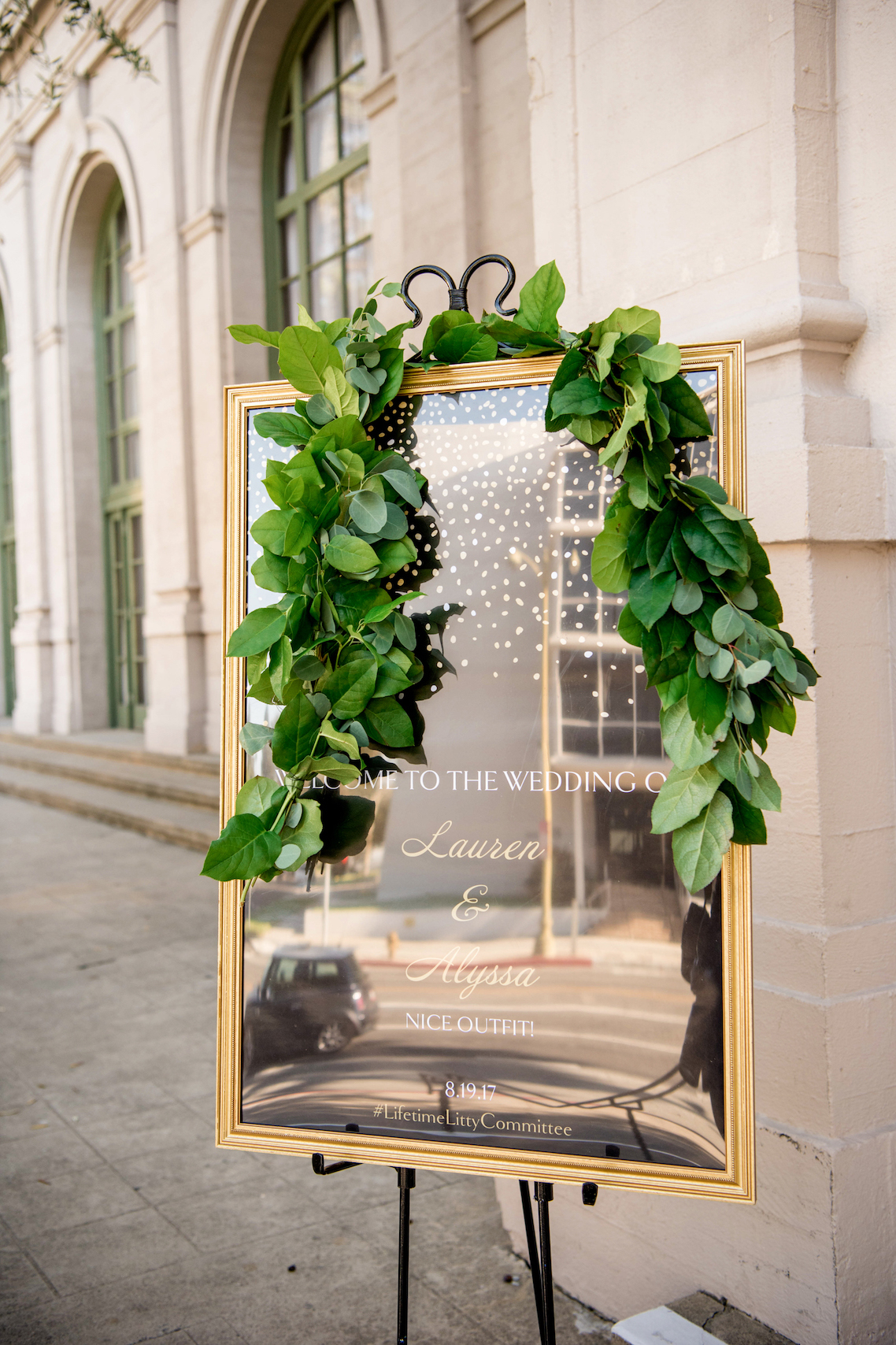 Sparkling and Ornate City Chic Wedding – Kim Fox Photography 8