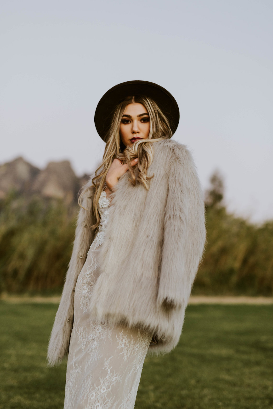 Bohemian Glamping Wedding and Proposal Inspiration – Lindie Wilton Photography 39