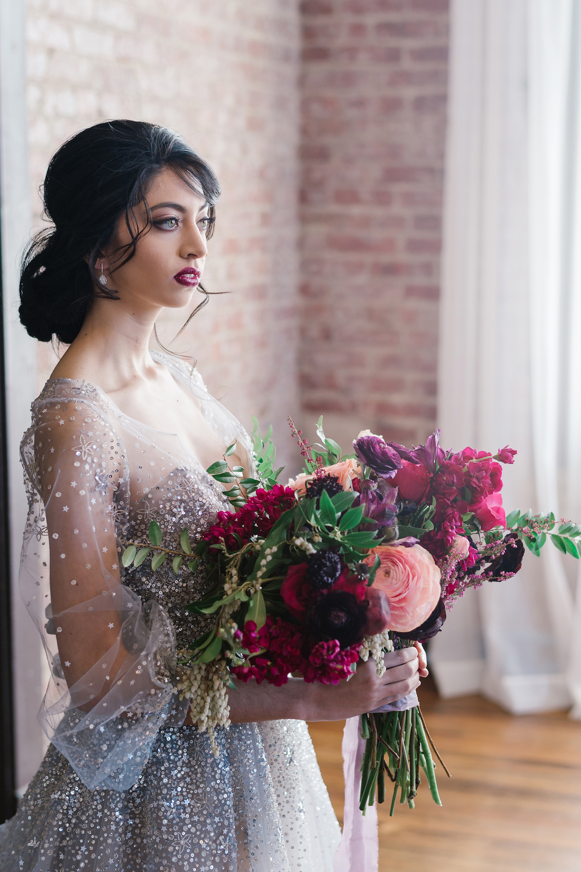 Whimsical Crimson and Green Holiday Wedding Inspiration – Stacy Able Photography 16