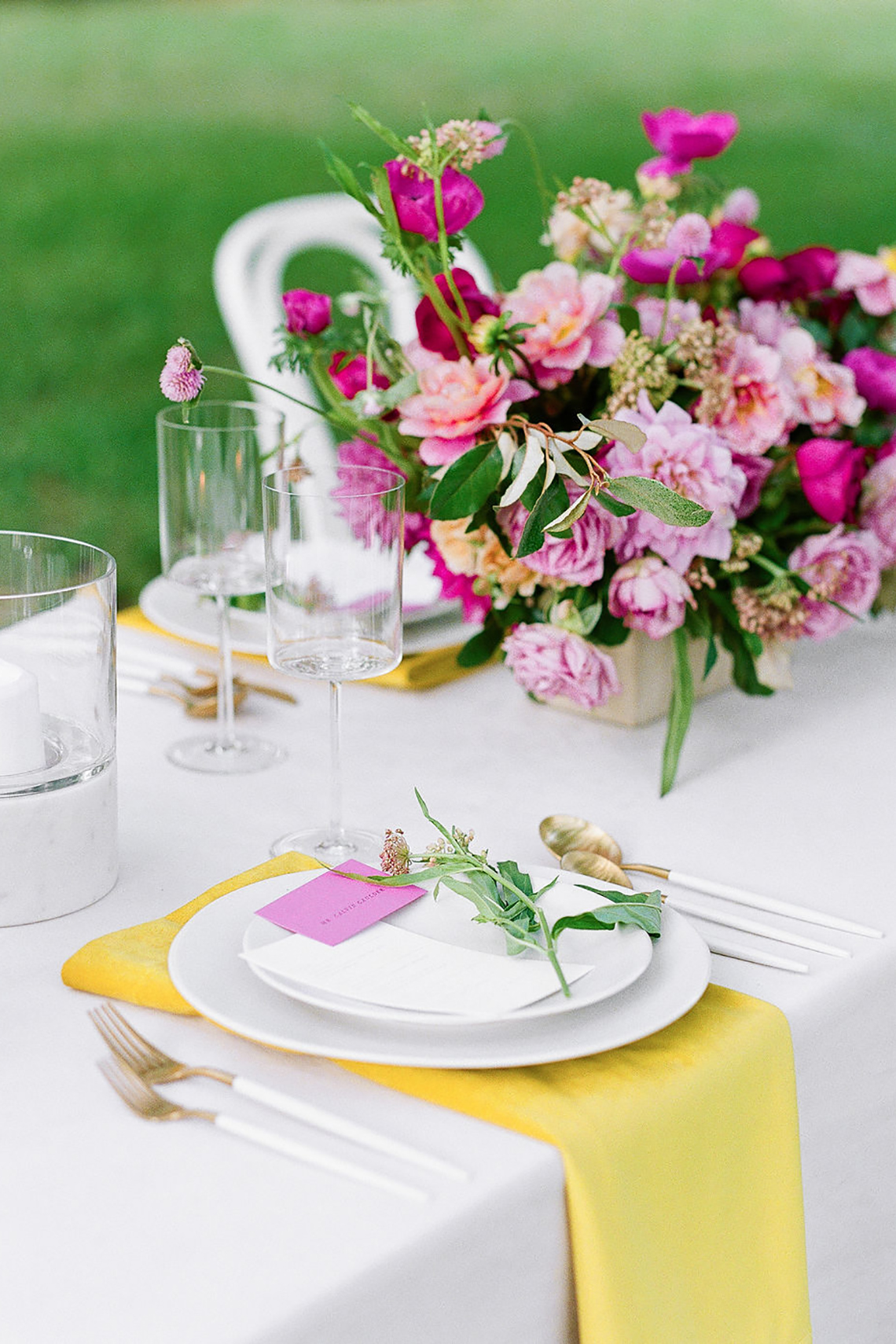 Elegant Fuchsia Wedding Inspiration in Charleston – Carrie Joy Photography – Detailed I Dos 49