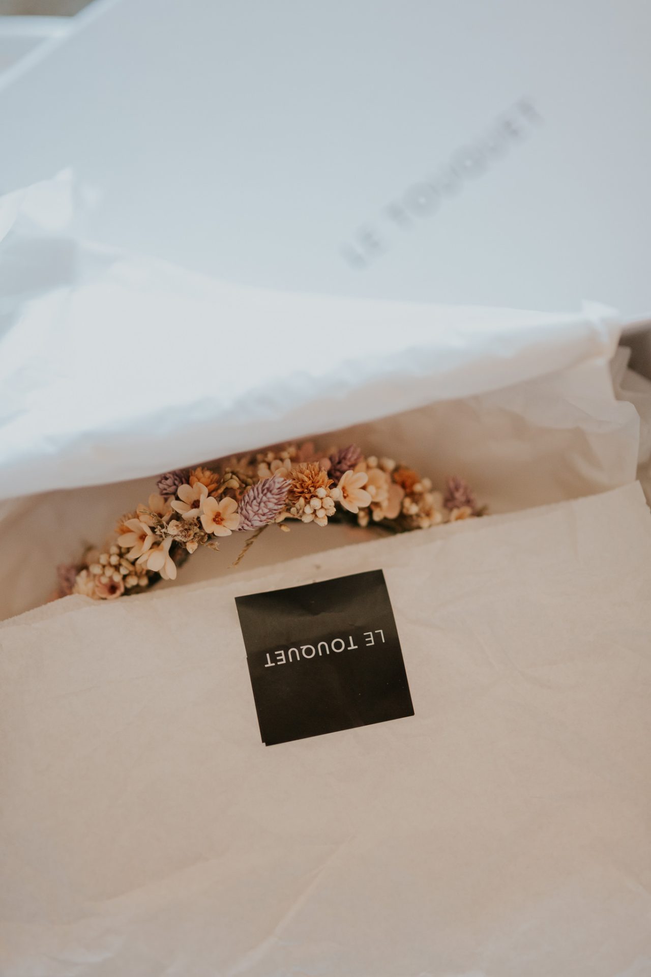 Romantic and Fashionable Spanish Boho Wedding – Javier Berenguer 16