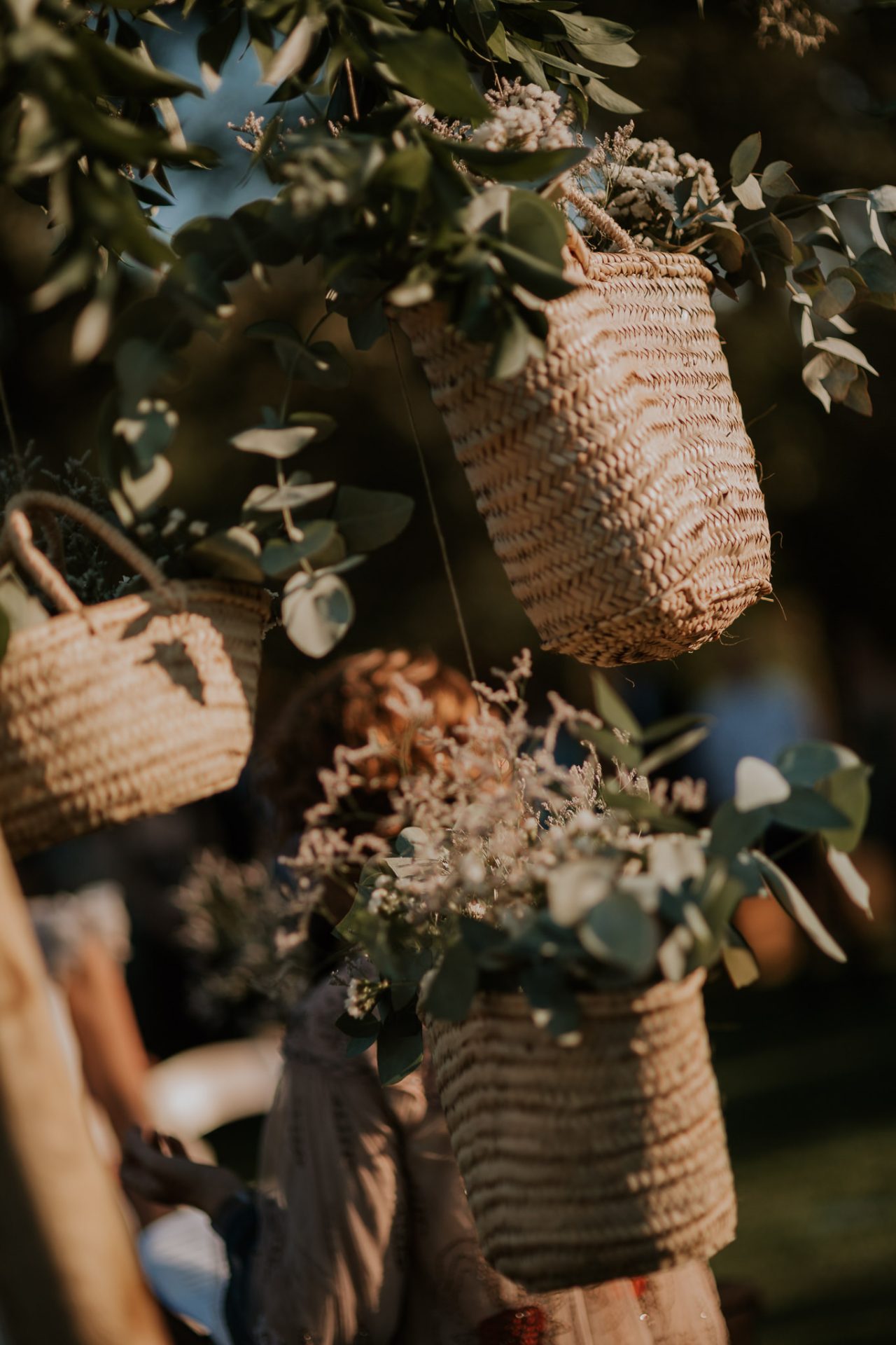 Romantic and Fashionable Spanish Boho Wedding – Javier Berenguer 26