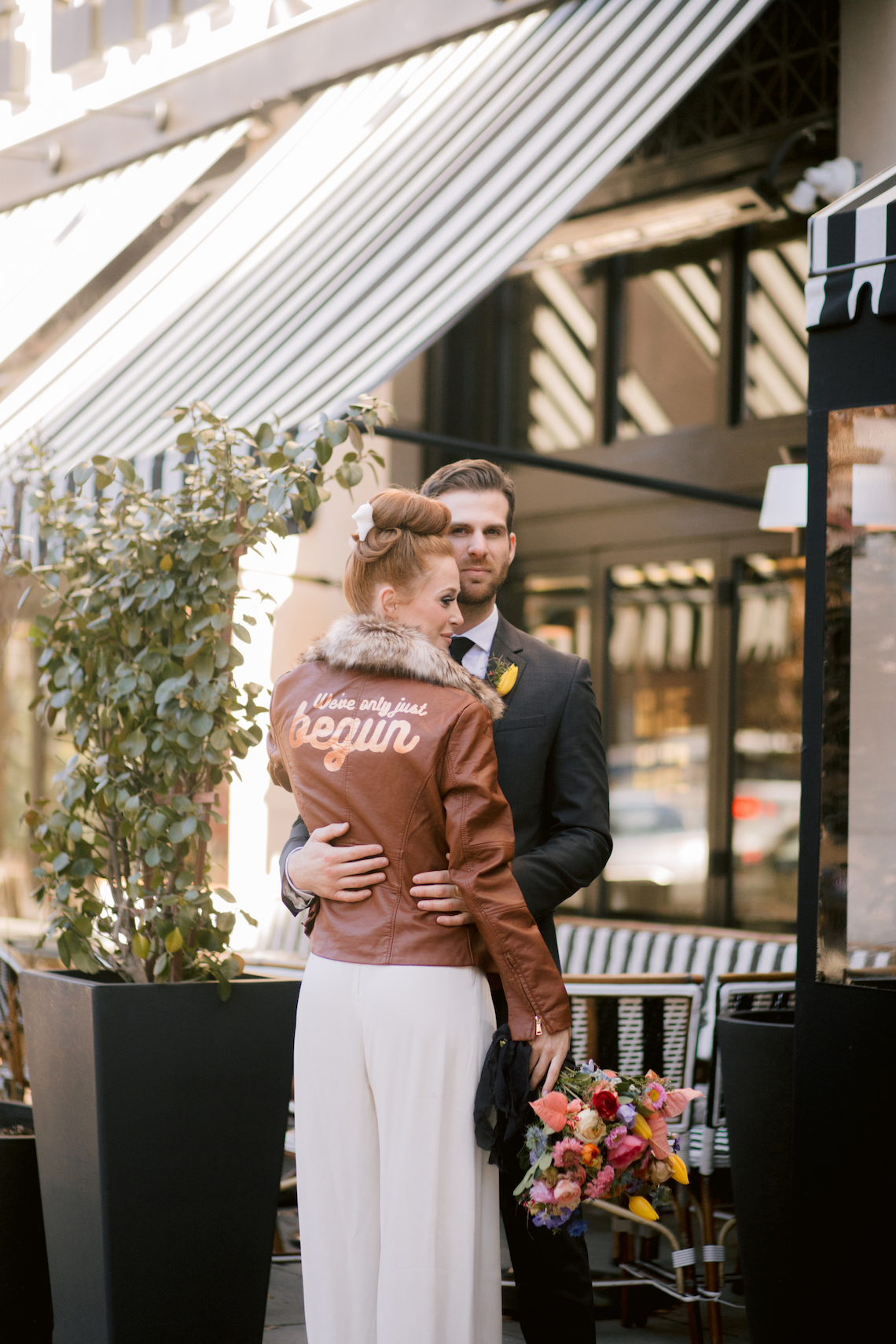 Colorful Retro Elopement Inspiration – Hope Helmuth Photography 37