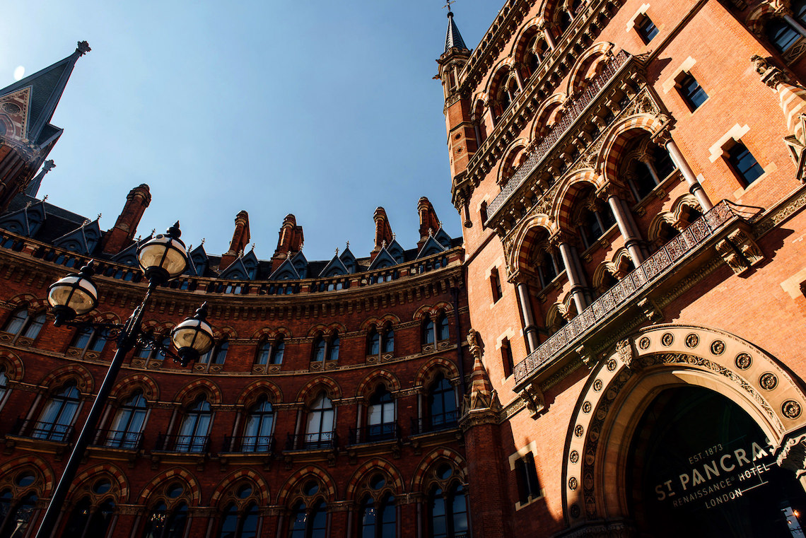 Traditional English Wedding with Iconic Views of London – Kat Antos-Lewis Photography 14