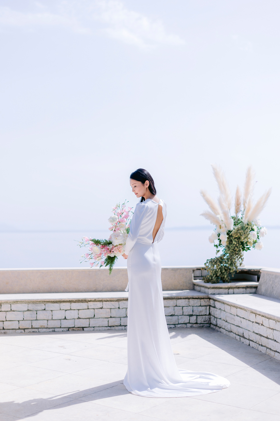 Modern Fashion-Forward Black White and Pink Greek Wedding Inspiration – Panos Demiropoulos 15