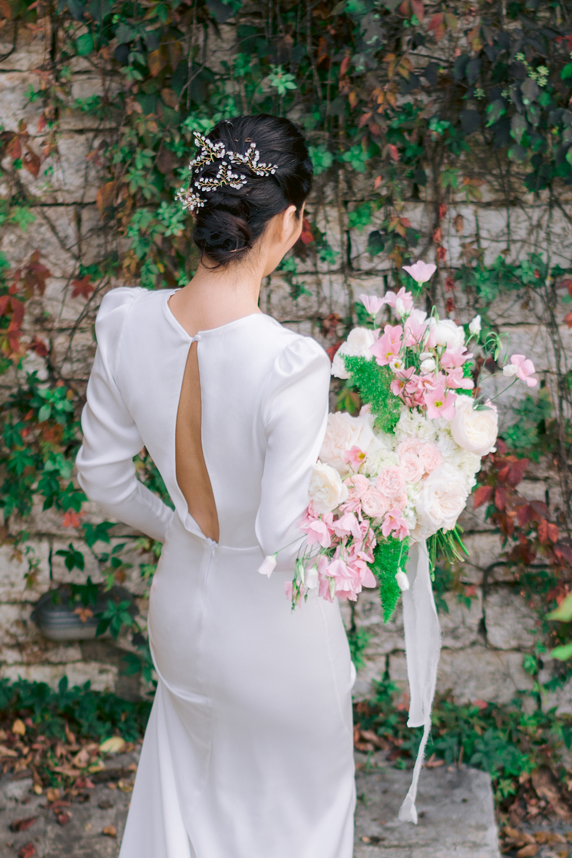 Modern Fashion-Forward Black White and Pink Greek Wedding Inspiration – Panos Demiropoulos 43