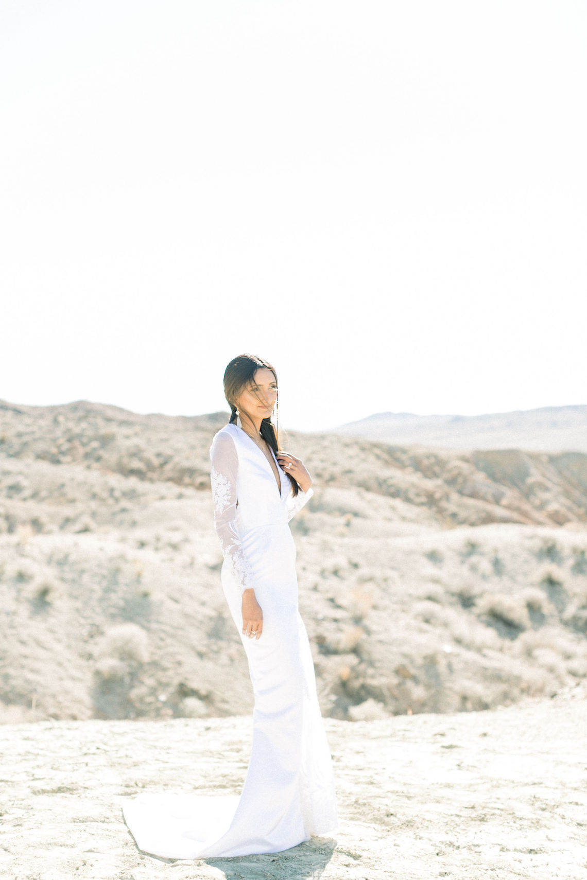 Rainbow Basin Desert Wedding Inspiration with Moon Stationery – Victoria Masai Photography 13
