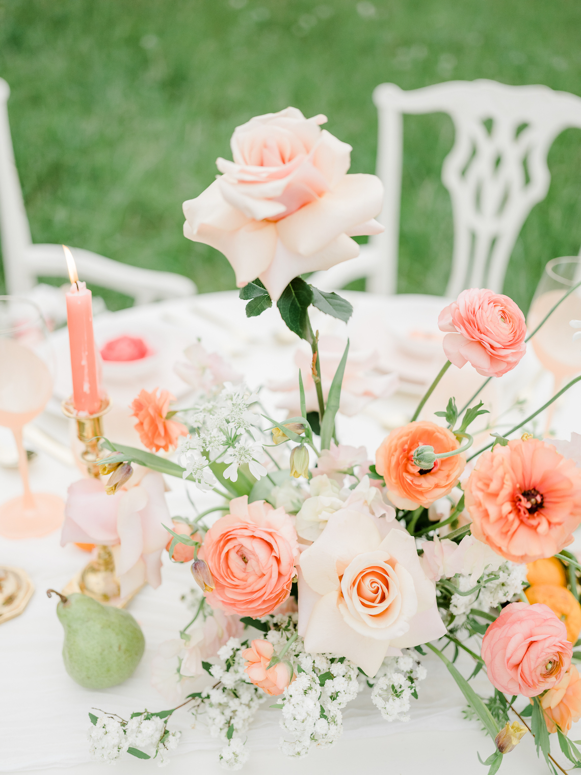 Whimsical Pantone Living Coral Colorful Meadow Wedding Inspiration – Kira Nicole Photography 26
